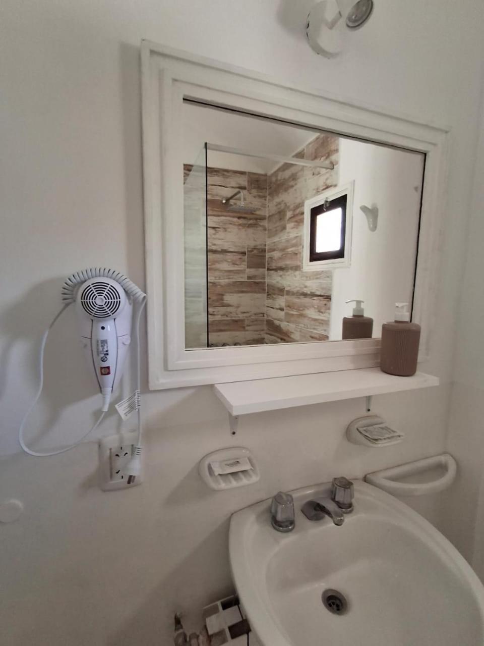 סן סלבדור דה ג'ולוי Los Tarcos Guest House מראה חיצוני תמונה
